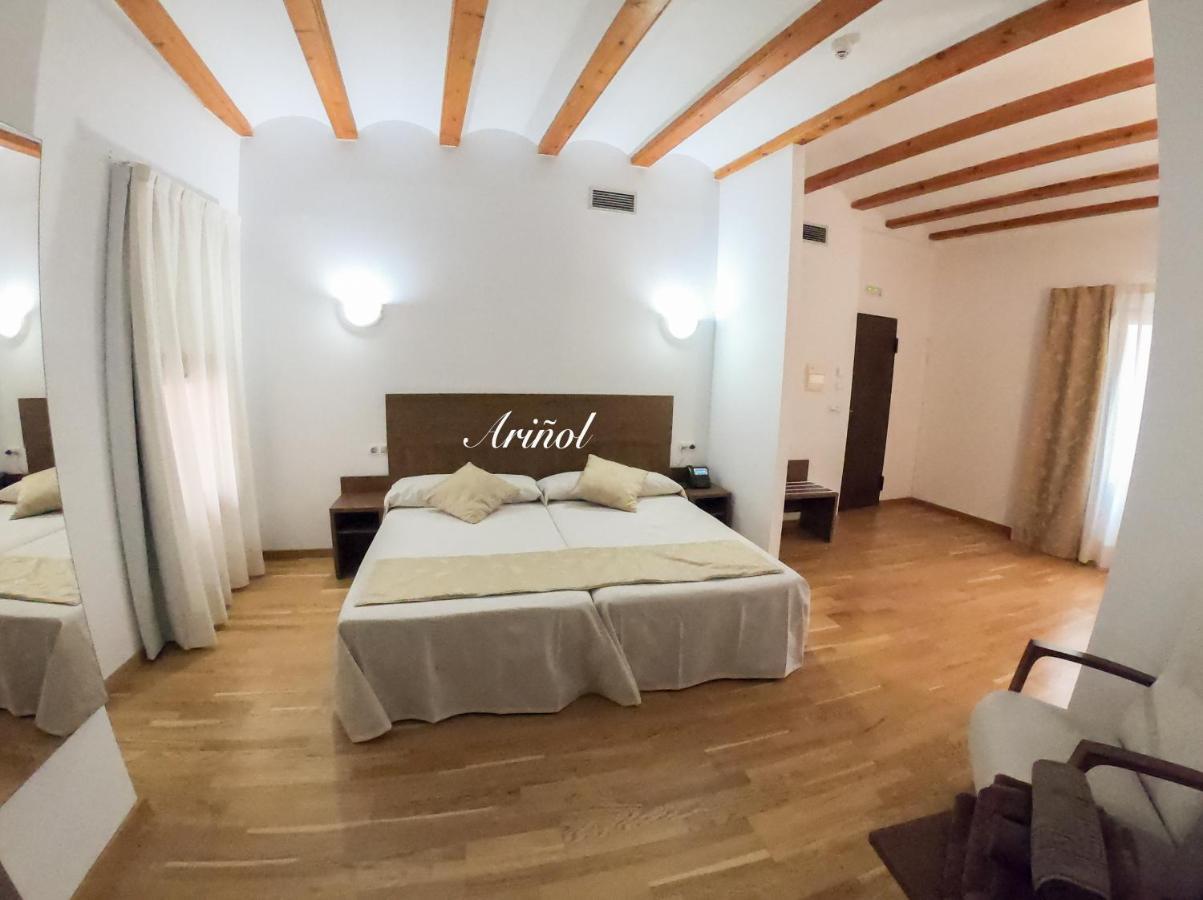 Hotel Baron Andilla Valdealgorfa Zewnętrze zdjęcie