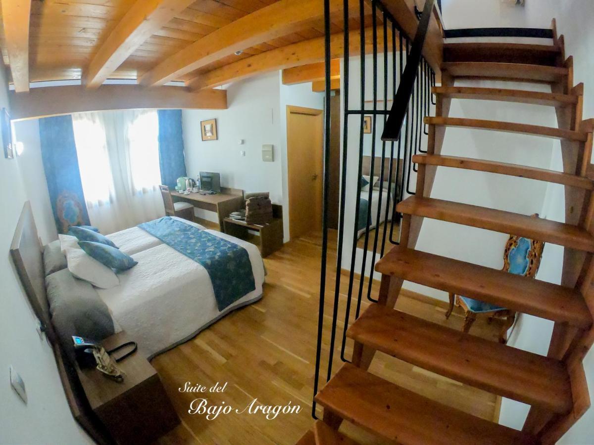 Hotel Baron Andilla Valdealgorfa Zewnętrze zdjęcie