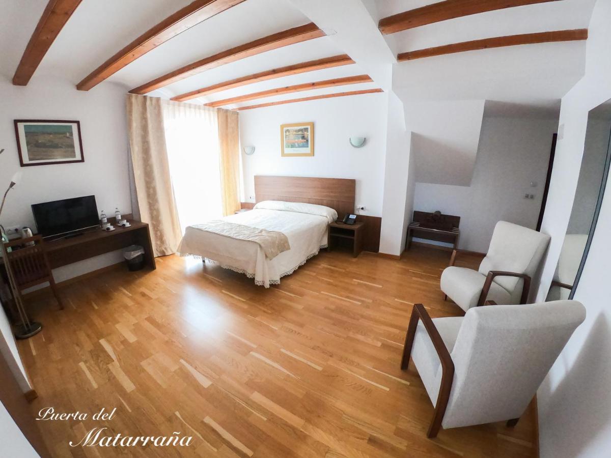 Hotel Baron Andilla Valdealgorfa Zewnętrze zdjęcie