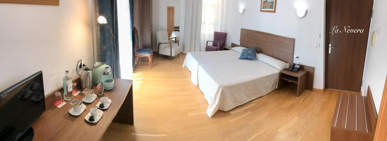 Hotel Baron Andilla Valdealgorfa Zewnętrze zdjęcie