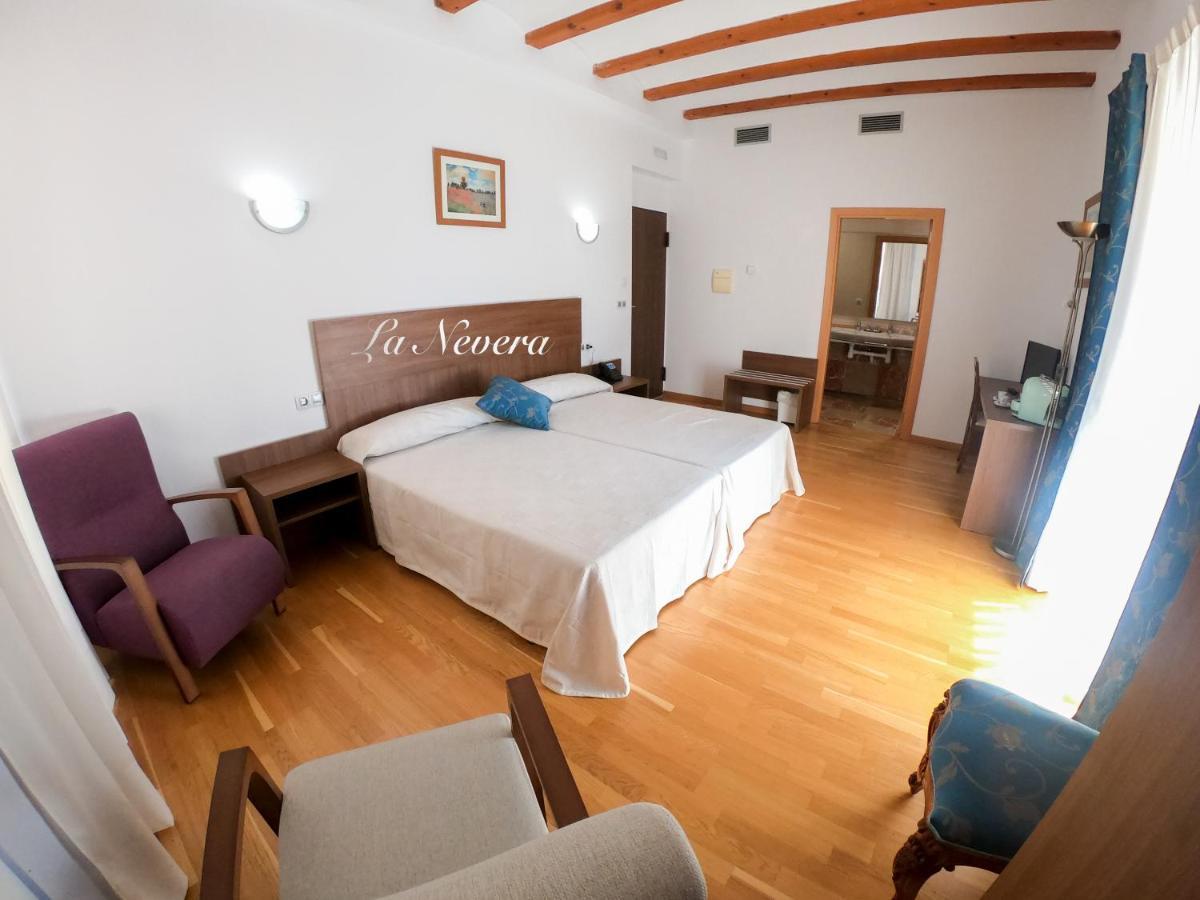 Hotel Baron Andilla Valdealgorfa Zewnętrze zdjęcie