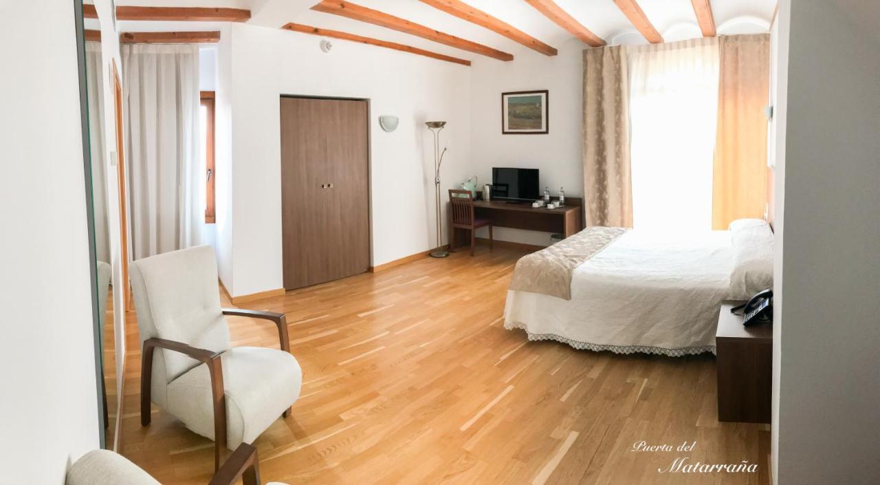 Hotel Baron Andilla Valdealgorfa Zewnętrze zdjęcie